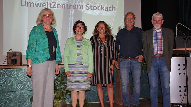 Sie freuen sich, mit dem Umweltzentrum Geburtstag feiern zu können (von links): Alice Engelhardt (stellvertretende Vorsitzende ...