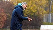 Hakan Karaosman, Trainer des SC Pfullendorf, muss eine weitere Niederlage quittieren. Das 1:3 beim SF Elzach ließ ihn nach Worten ringen.
