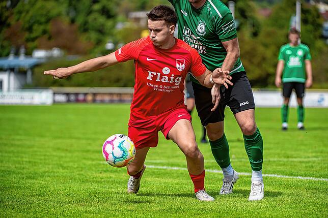 Anschlusstreffer: Neuzugang Maximilian Häring erzielte beim 3:3 gegen den SV Mundingen für den FC Tiengen 08 bereits sein zweites Saisontor.