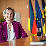 Nicole Hoffmeister-Kraut (CDU) ist seit 2016 Baden-Württembergs Wirtschaftsministerin. Eine Zeitlang fiel in ihr Ressort auch der ...