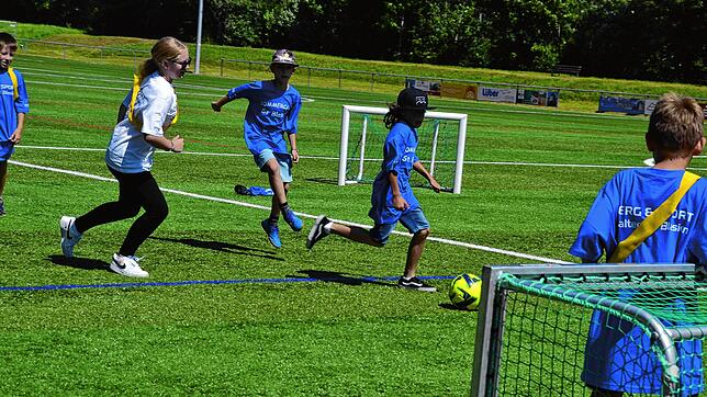 Auch Fußball zählte anlässlich des Sommercamps zu den Aktivitäten für Kinder und Jugendliche. Bild: Christiane Sahli