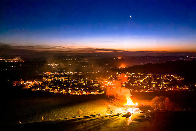 Bild 3: Magisches Feuer: So beeindruckend loderten die Funken auf der Amalienhöhe