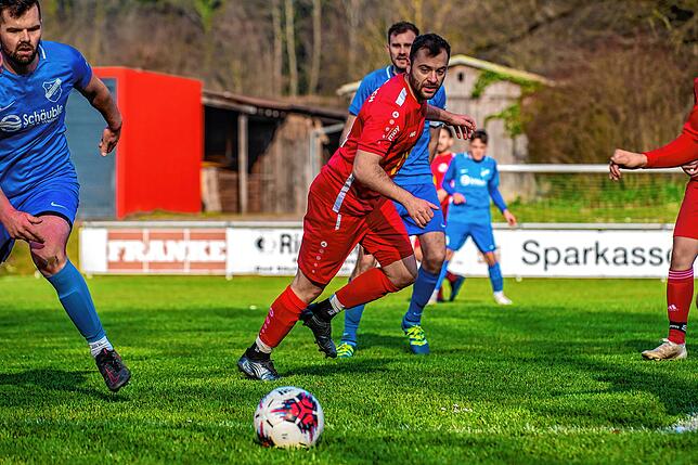 Bild 29: TuS Efringen-Kirchen gelingt ein 3:1 im Abstiegskampf beim FC Wallbach &ndash; und wir haben Bilder!