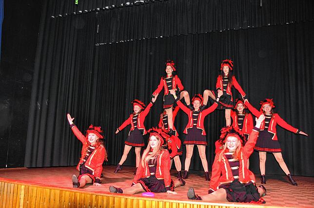 Bild 37: Markdorfs Lumpenball: Faszinierende Bilder von der Narrenzunft in der Stadthalle