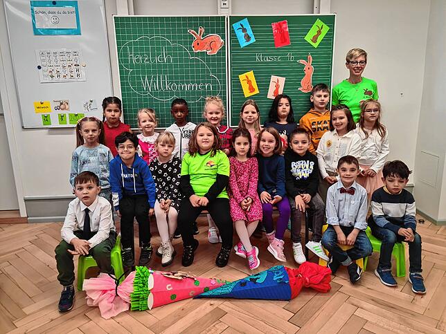 Die Klasse 1 b der Villinger Klosterringschule mit Klassenlehrerin Stephanie Braun.