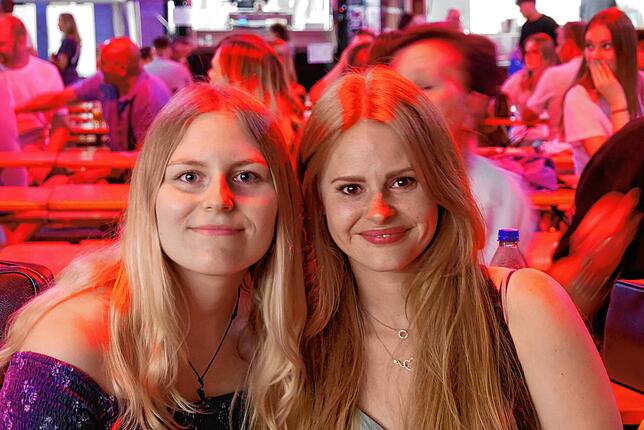 Bild 2: Die schönsten Bilder von der Schwyzertags-Ü30-Party