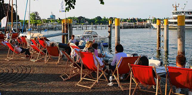 Auch von der Zollmole aus lässt sich das Regattageschehen verfolgen.