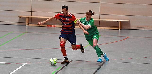 Bild 40: SC Niederhof/Binzgen unterliegt FC Freiburg-St. Georgen im Futsal-Halbfinale – und wir haben Fotos!