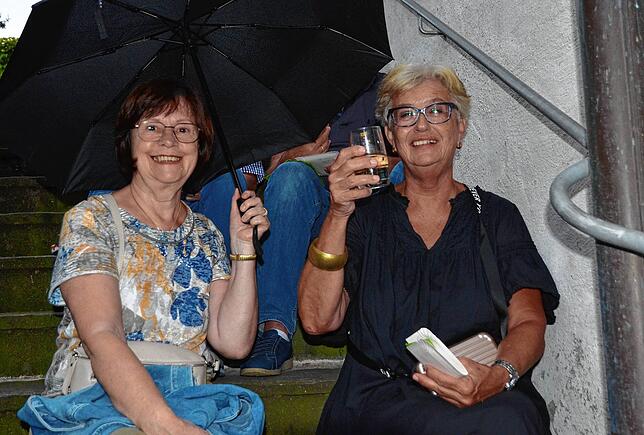 Bild 4: Blues-Band Blues Inc spielt im Schlosshof: Hier gibt es die Bilder des Abends