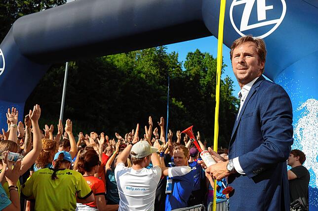 Bild 4: Gute Laune an der Messe: Die schönsten Bilder vom ZF-Firmenlauf