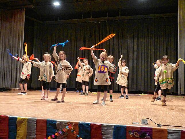 Bild 32: Zirkusvorstellung der Grundschule Bermatingen – Die besten Bilder