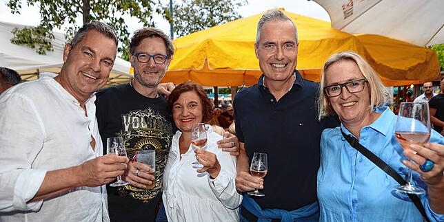 Bild 2: So schön war das Wein- und Fischerfest 2022. Alle Bilder von den drei Festtagen