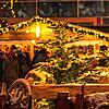 Der Weihnachtsmarkt in Singen öffnet am 5. Dezember wieder seine Türen auf dem Rathausplatz. Festlich geschmückt soll es wie hier auf ...