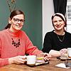 Marie-Christin Spitznagel spricht mit Reporterin Sira Huwiler-Flamm über die neu gegründeten &bdquo;Jungen Landfrauen&ldquo; im Bezirk ...