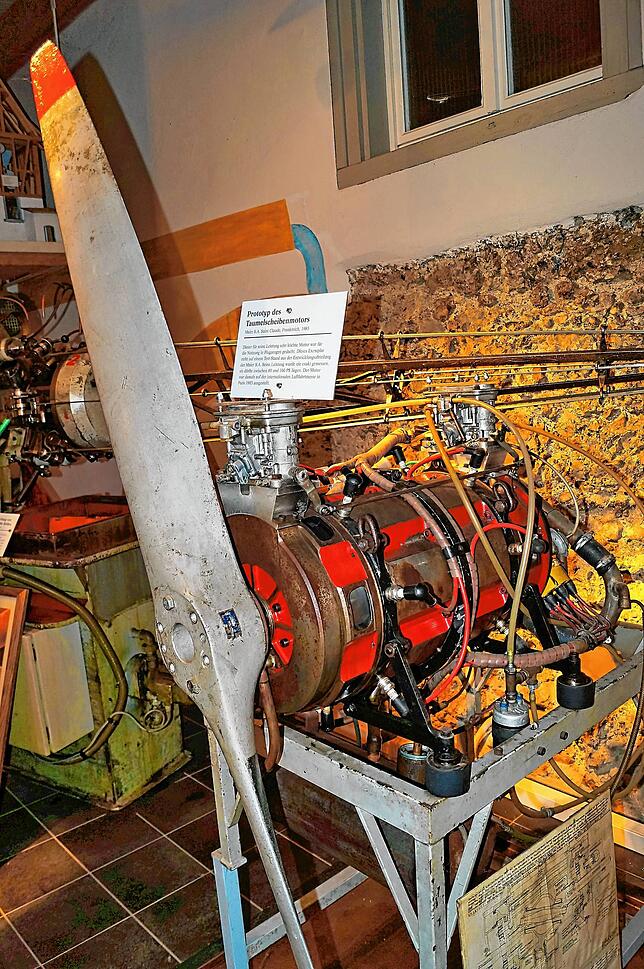 Der Prototyp des Taumelscheibenmotors von Josef Maier, der in der Frickinger Tüftlerwerkstatt zu sehen ist.