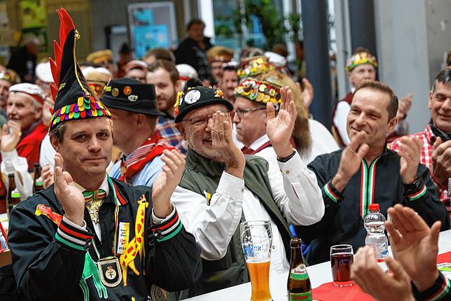 Bild 5: Alle Bilder vom Männerfrühschoppen der Narrizella Ratoldi 2024