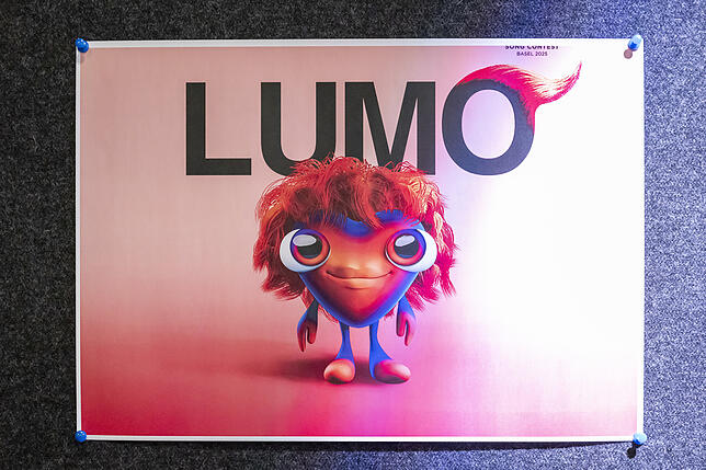 Der Name Lumo ist abgeleitet von luminous – leuchtend.