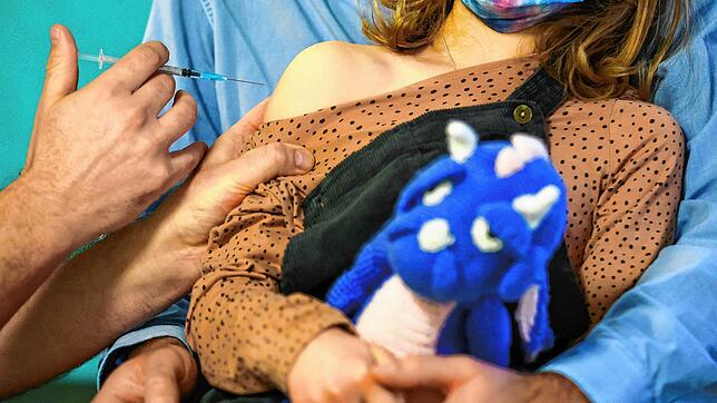 In den Impfzentren im Landkreis Waldshut sowie in den Kinderarztpraxen werden ab Mittwoch auch Kinder zwischen fünf und elf Jahren ...