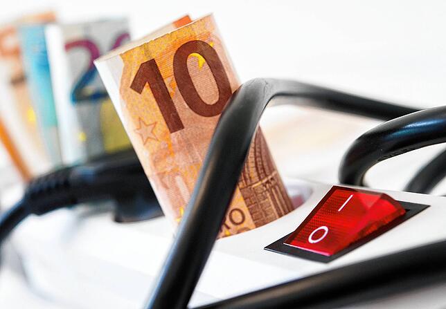 Verteilerdosen mit Kippschalter sparen Energie und damit bares Geld.