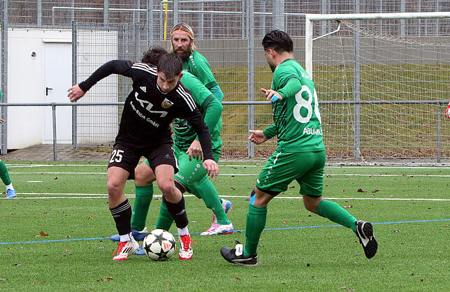 Bild 18: TSV Aach-Linz gewinnt spannendes Verfolgerduell. Wir waren mit der Kamera dabei!
