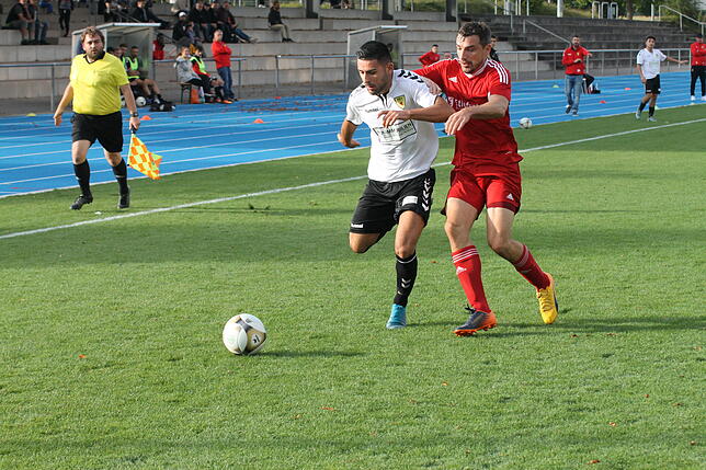 Bild 7: FSV Rheinfelden holt beim 2:2 gegen den FC Bad Krozingen den ersten Punkt in dieser Saison &ndash; und wir haben die Bilder!