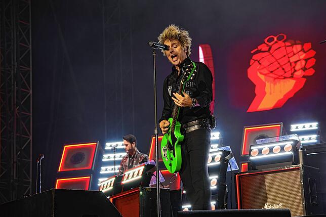 Bild 11: Green Day rocken das Southside: Der gefeierte Auftritt der US-Band in Bildern