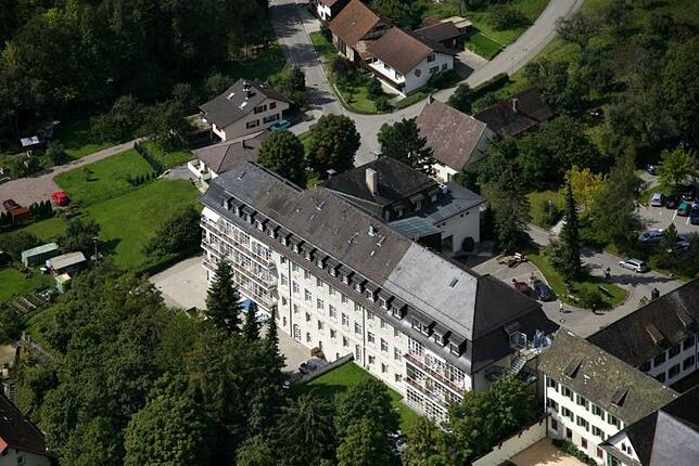 Das Hegau-Bodensee-Klinikum Stühlingen bietet 73&nbsp;Betten. Bild: Lucia van Kreuningen