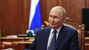 Der russische Präsident Wladimir Putin. Die EU bereitet gerade ihr 16. Sanktionspaket gegen sein Land vor.
