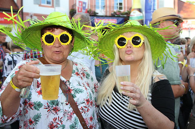 Bild 8: Bilder von den Konzertbesuchern bei Jürgen Drews in Bad Dürrheim - Teil 1
