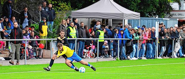 Bild 24: Unsere große Bildergalerie vom Pokal-Derby zwischen dem TSV Singen und dem FC Singen 04