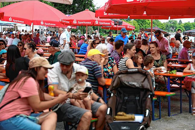 Bild 11: So schön war es auf dem Hausherrenfest am Radolfzeller Seeufer