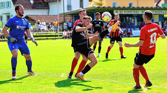 Bild 10: Die besten Bilder vom Spiel des SC Konstanz-Wollmatingen gegen den FC Königsfeld!