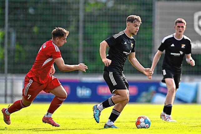 Bild 13: SV 08 Laufenburg siegt 4:0 beim FSV RW Stegen – und wir haben Bilder!
