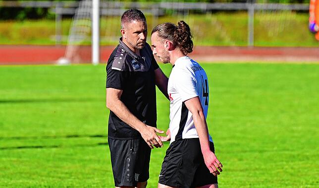 Bild 15: SG FC Wehr/Brennet besiegt den FC Zell mit 1:0 – und wir haben Fotos!