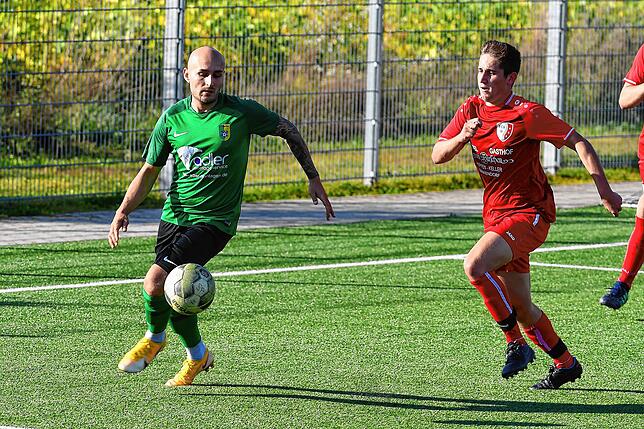 Bild 42: SV Herten setzt sich mit 3:1 gegen den weiter punktlosen FC Schlüchttal durch &ndash; und wir haben die Bilder!