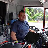 „Ein Feuerwehrfahrzeug sei zwar nicht für Eisrettung ausgestattet, aber das zugehörige Material im Fahrzeug, was zur Verfügung steht, ...