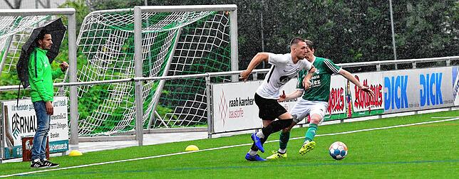 Bild 13: SV Herten bejubelt einen knappen und glücklichen Sieg bei der SG Mettingen/Krenkingen &ndash; und wir haben die Bilder!