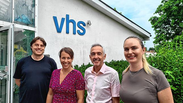 Freude über Anerkennung (v.l.): Sebastian Krapf, Veronika Plank, Hans Peter Brugger und Vanessa Hünerli. Foto: St. Ammann