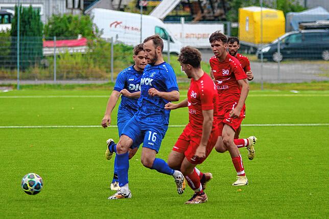 Bild 17: SV Jestetten müht sich zum 2:1-Sieg gegen den SC Lauchringen – und wir haben Bilder!