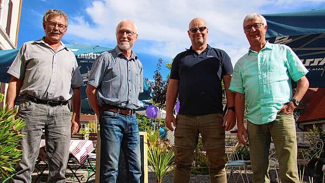 Das Männerquartett der Unabhängigen Liste fordert mehr 30er-Zonen in Pfullendorf: Josef Joos, Thomas Aberle, Martin Koblitz und Michael ...