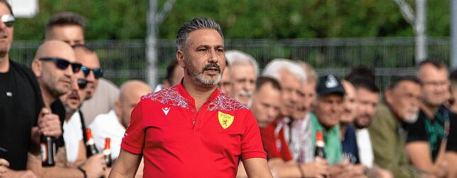 Rückzug: Joachim Sperker, zuletzt an der Seite von Anton Weis, werde künftig wieder verstärkt seiner Tätigkeit als U19-Trainer und ...