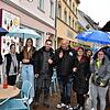 Die Mitglieder des NBV mussten aus Sicherheitsgründen ihre Bar schließen, mischten sich aber unter die Besucher und unterstützten die ...