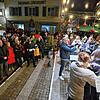 Der Überlinger Weihnachtsmarkt auf der Hofstatt ist unter weihnachtlichen Klängen der Jugendkapelle I eröffnet worden.