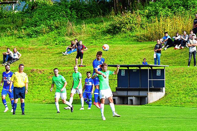 Bild 33: FC Erzingen besiegt Verfolger SG Mettingen/Krenkingen knapp mit 2:1 &ndash; und wir haben die Bilder!