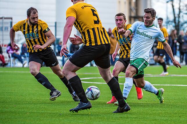 Bild 26: SV Nöggenschwiel gewinnt Derby beim SV Waldhaus mit 2:1 &ndash; und wir haben Bilder!