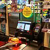 Selbstscannerkassen wie hier bei Rewe in Donaueschingen werden immer beliebter. Doch locken sie eigentlich mehr Diebe an und was können ...