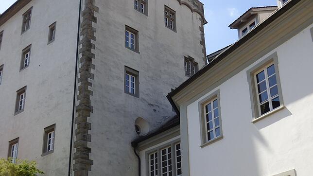 Die Wahlbeteiligung beim heutigen Bürgerentscheid über den Umzug des Rathauses ins Bischofsschloss lag am frühen Nachmittag bei rund 33 ...