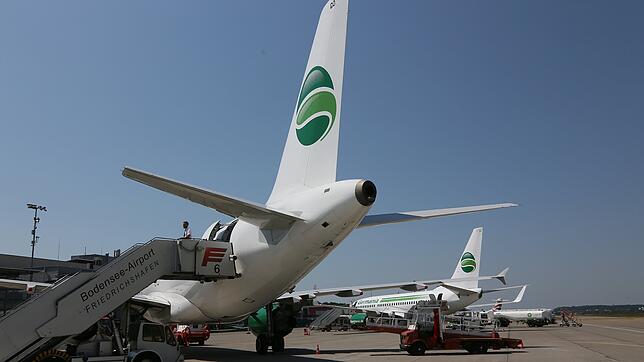 2018 flog am Häfler Flughafen jeder dritte Passagier mit Germania. Im Februar 2019 meldete die Fluglinie allerdings Insolvenz an. ...