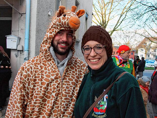 Bild 20: Buntes Treiben beim Mini-Kinderball der Froschenzunft