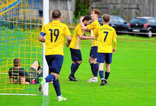 Bild 4: Die besten Bilder der Landesliga-Partie zwischen der SG Dettingen-Dingelsdorf und dem SV Geisingen